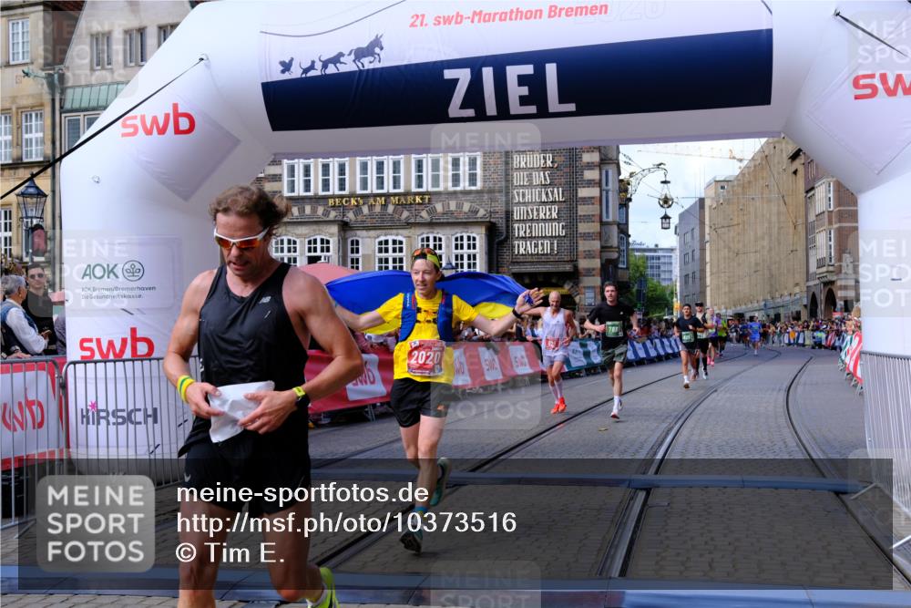 13.09.2026 - 21. swb-Marathon Bremen Tim E. http://msf.ph/oto/10373516 13.09.2026 13:10:50 Ziel 604, 640, 1181, 1277, 1554, 2605, 4727, 5066, 5152, 5532, 5620, 5648, 6267, 7881, 8033 meine-sportfotos.de