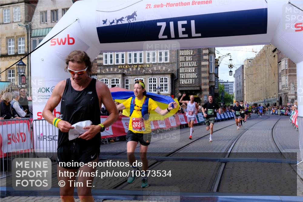 13.09.2026 - 21. swb-Marathon Bremen Tim E. http://msf.ph/oto/10373534 13.09.2026 13:10:50 Ziel 604, 640, 1181, 1277, 1554, 2605, 4727, 5066, 5152, 5532, 5620, 5648, 6267, 7881, 8033 meine-sportfotos.de