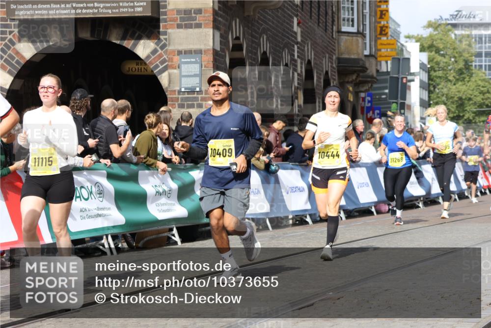13.09.2026 - 21. swb-Marathon Bremen Strokosch-Dieckow http://msf.ph/oto/10373655 13.09.2026 11:02:02 Ziel 10251, 10332, 10497, 11075, 11150, 11305, 11324, 11369, 11412, 11413, 11479, 11486, 11668, 11747, 11985, 11986, 12379, 12466, 10173, 10331, 10439, 10473, 10500, 10636, 10803, 10943, 11249, 11576, 11811, 12016, 12042, 12094, 12134, 12135, 12437 meine-sportfotos.de