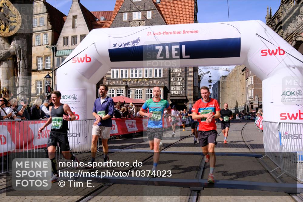 13.09.2026 - 21. swb-Marathon Bremen Tim E. http://msf.ph/oto/10374023 13.09.2026 13:11:10 Ziel 384, 697, 1385, 1498, 2021, 2347, 2759, 4023, 4475, 4571, 5079, 5155, 5168, 5314, 5387, 6657, 7115, 7136, 9622, 9659, 13248 meine-sportfotos.de