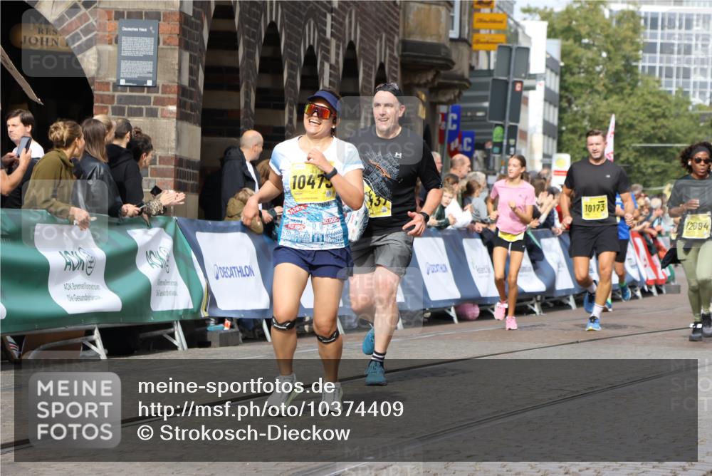13.09.2026 - 21. swb-Marathon Bremen Strokosch-Dieckow http://msf.ph/oto/10374409 13.09.2026 11:02:16 Ziel 10257, 10409, 10444, 10500, 10617, 10803, 10817, 10924, 11115, 11268, 11369, 11412, 11413, 11436, 11479, 11859, 12016, 12095, 12145, 12360, 12379, 12412, 12466, 12506, 10153, 10154, 10273, 10274, 10278, 10338, 10738, 10885, 10915, 10943, 11137, 11505, 11508, 11526, 11853, 11886, 11890, 12169 meine-sportfotos.de