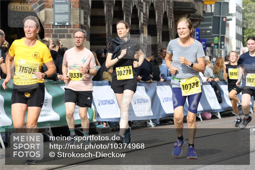 13.09.2026 - 21. swb-Marathon Bremen Strokosch-Dieckow http://msf.ph/oto/10374968 13.09.2026 11:02:29 Ziel 10173, 10257, 10331, 10439, 10473, 10500, 10617, 10636, 10803, 10915, 10924, 10943, 11249, 11436, 11576, 11811, 11886, 12016, 12042, 12094, 12134, 12135, 12145, 12360, 12437, 12506, 10190, 10985, 11096, 11261, 11508, 11526, 11554, 11662, 11776, 11945, 12154, 12252, 12429, 12451, 12489 meine-sportfotos.de