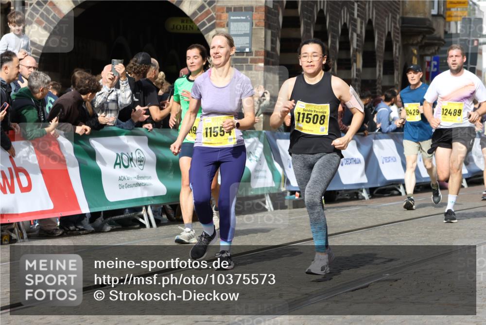 13.09.2026 - 21. swb-Marathon Bremen Strokosch-Dieckow http://msf.ph/oto/10375573 13.09.2026 11:02:42 Ziel 10153, 10154, 10173, 10273, 10274, 10278, 10331, 10338, 10439, 10738, 10885, 10915, 10943, 11137, 11249, 11505, 11508, 11526, 11576, 11853, 11886, 11890, 12042, 12094, 12134, 12135, 12169, 10190, 10296, 10633, 10783, 10945, 10954, 10955, 10985, 11096, 11107, 11313, 11564, 11697, 11701, 11719, 11730, 11776, 11785, 12071, 12247, 12448, 12465 meine-sportfotos.de