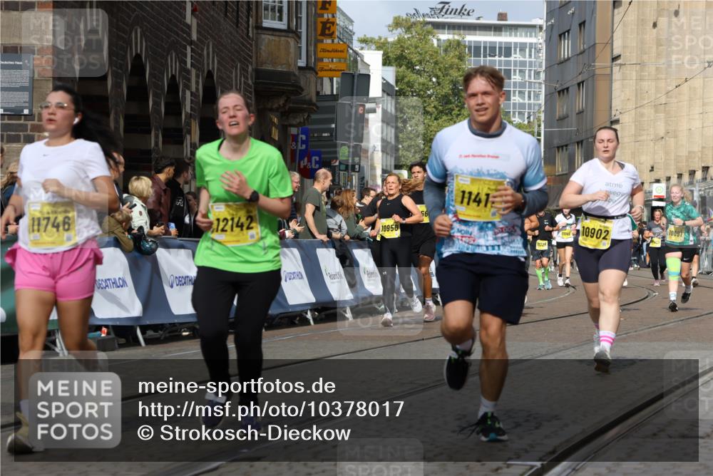 13.09.2026 - 21. swb-Marathon Bremen Strokosch-Dieckow http://msf.ph/oto/10378017 13.09.2026 11:03:42 Ziel 10092, 10150, 10187, 10237, 10309, 10724, 10904, 11211, 11411, 11598, 11773, 11830, 12068, 12184, 12185, 12611, 10152, 10357, 10403, 10429, 10607, 10659, 10720, 10796, 10918, 11149, 11325, 11451, 11511, 11618, 11868, 11967, 12392, 12504 meine-sportfotos.de