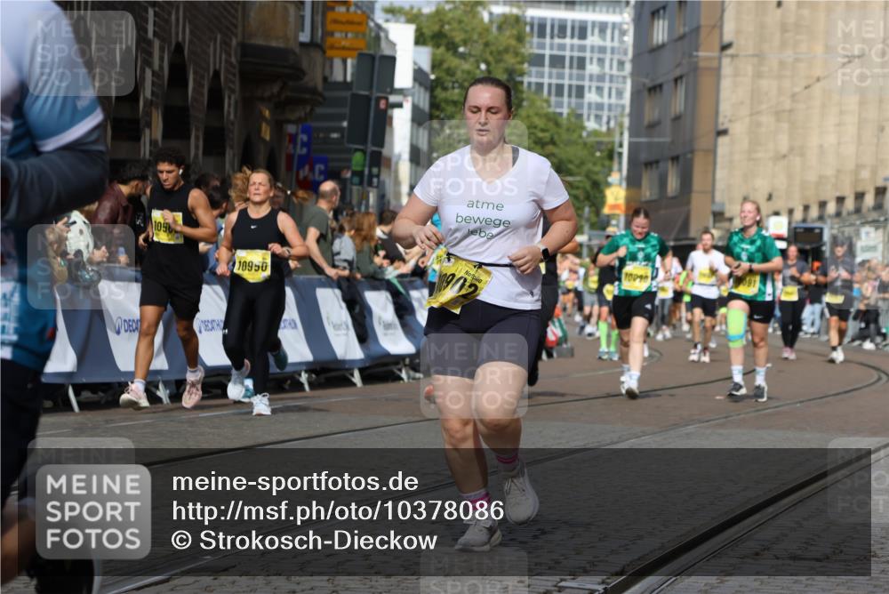13.09.2026 - 21. swb-Marathon Bremen Strokosch-Dieckow http://msf.ph/oto/10378086 13.09.2026 11:03:43 Ziel 10092, 10150, 10187, 10237, 10309, 10420, 10724, 10904, 11211, 11411, 11598, 11655, 11746, 11773, 11830, 12068, 12184, 12185, 12611, 10152, 10357, 10403, 10429, 10607, 10659, 10720, 10796, 10918, 11149, 11319, 11325, 11451, 11470, 11471, 11511, 11618, 11868, 11967, 12260, 12392, 12433, 12504 meine-sportfotos.de