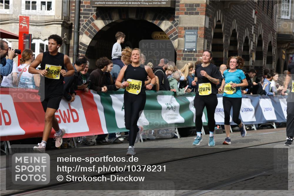 13.09.2026 - 21. swb-Marathon Bremen Strokosch-Dieckow http://msf.ph/oto/10378231 13.09.2026 11:03:47 Ziel 10092, 10187, 10237, 10309, 10420, 10724, 10902, 10904, 11211, 11411, 11598, 11655, 11746, 11773, 12068, 12184, 12185, 12611, 10152, 10357, 10403, 10429, 10607, 10659, 10720, 10726, 10912, 10918, 11149, 11319, 11325, 11451, 11470, 11471, 11511, 11618, 11967, 12140, 12260, 12392, 12433, 12504 meine-sportfotos.de