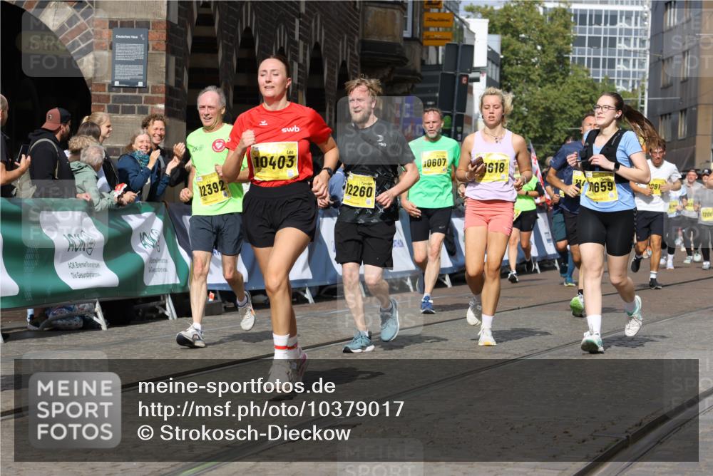 13.09.2026 - 21. swb-Marathon Bremen Strokosch-Dieckow http://msf.ph/oto/10379017 13.09.2026 11:04:04 Ziel 10090, 10091, 10152, 10327, 10357, 10429, 10569, 10796, 10902, 10918, 10950, 11325, 11451, 11595, 11868, 11967, 12074, 12504, 10182, 10291, 10390, 10516, 10613, 10671, 10672, 11221, 11318, 11336, 11539, 11720, 11726, 11909, 12001, 12103, 12113, 12276 meine-sportfotos.de