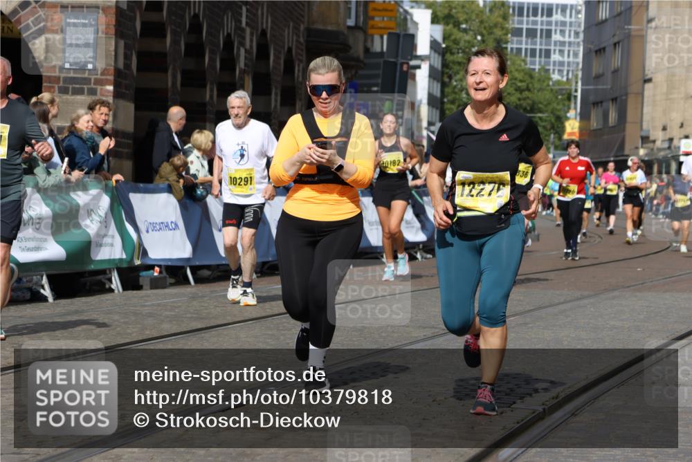 13.09.2026 - 21. swb-Marathon Bremen Strokosch-Dieckow http://msf.ph/oto/10379818 13.09.2026 11:04:20 Ziel 10152, 10357, 10390, 10403, 10429, 10516, 10607, 10659, 10671, 10672, 10720, 10726, 10912, 10913, 10918, 11149, 11318, 11319, 11325, 11451, 11470, 11471, 11511, 11539, 11618, 11909, 11967, 12001, 12103, 12113, 12140, 12260, 12392, 12433, 12504, 10160, 10245, 10526, 10711, 10755, 10877, 11214, 11215, 11248, 11410, 11740, 11761, 11991, 12009, 12929 meine-sportfotos.de
