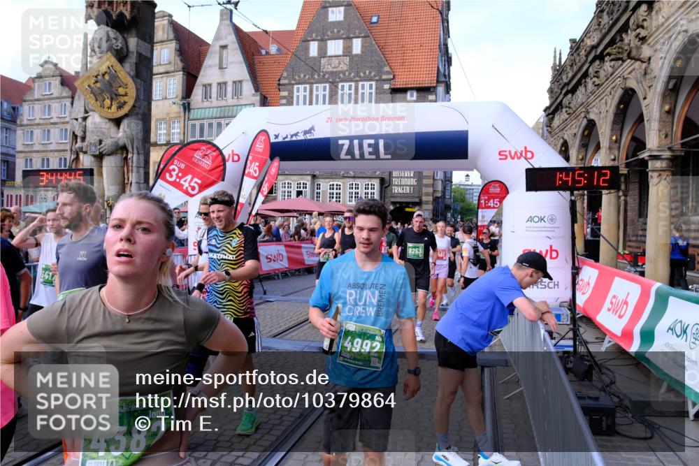 13.09.2026 - 21. swb-Marathon Bremen Tim E. http://msf.ph/oto/10379864 13.09.2026 13:15:33 Ziel 1664, 3357, 3743, 4111, 4382, 4646, 4992, 5003, 5149, 5385, 6011, 6351, 6773, 6902, 7346, 7432, 7497, 7515, 7717, 7730, 8086, 8254, 8255, 9253, 9338, 9363, 9483, 13137, 13139 meine-sportfotos.de