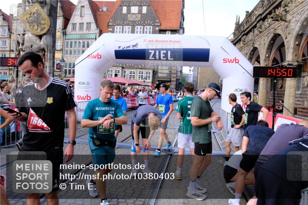 13.09.2026 - 21. swb-Marathon Bremen Tim E. http://msf.ph/oto/10380403 13.09.2026 13:16:12 Ziel 145, 982, 1955, 2623, 2733, 3119, 3149, 3422, 3689, 3836, 3991, 4823, 5430, 5474, 5588, 5913, 6481, 7307, 7413, 9122, 9278, 13149, 13249 meine-sportfotos.de