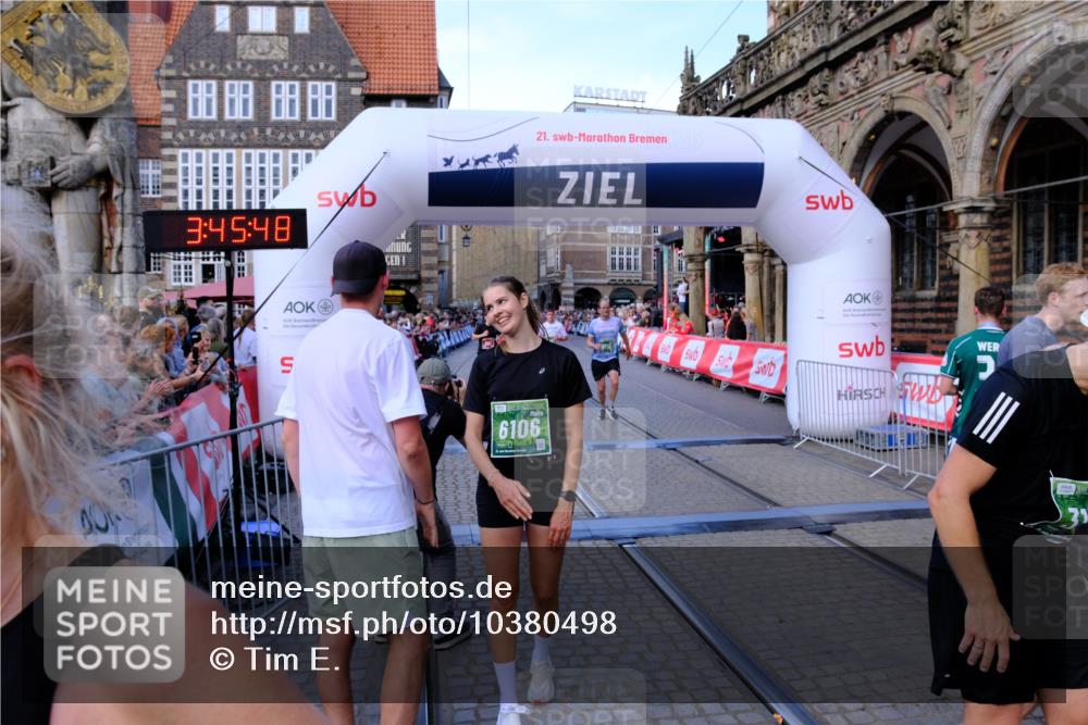 13.09.2026 - 21. swb-Marathon Bremen Tim E. http://msf.ph/oto/10380498 13.09.2026 13:16:37 Ziel 481, 663, 740, 755, 792, 1162, 1605, 2604, 5554, 5963, 6106, 6721, 6744, 7053, 7603, 7801, 8398, 9031, 9115, 13008 meine-sportfotos.de
