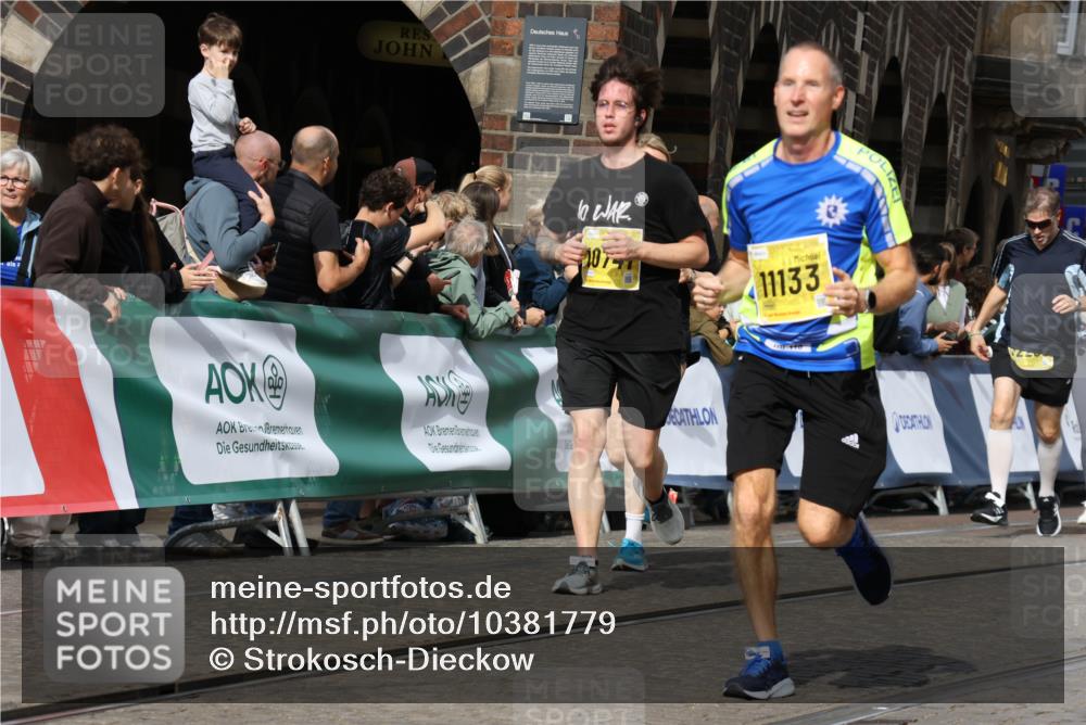 13.09.2026 - 21. swb-Marathon Bremen Strokosch-Dieckow http://msf.ph/oto/10381779 13.09.2026 11:05:04 Ziel 10198, 10283, 10315, 10481, 10729, 10855, 10856, 10877, 10940, 11006, 11114, 11133, 11272, 11364, 11366, 11395, 11518, 11592, 11705, 11757, 11991, 12005, 12420, 12493, 12495, 12498, 12500, 12502, 12563, 10370, 10411, 10576, 10697, 10718, 10800, 10802, 10995, 11102, 11105, 11157, 11218, 11281, 11326, 11584, 11616, 11722, 11900, 12011, 12079, 12080, 12099, 12335 meine-sportfotos.de