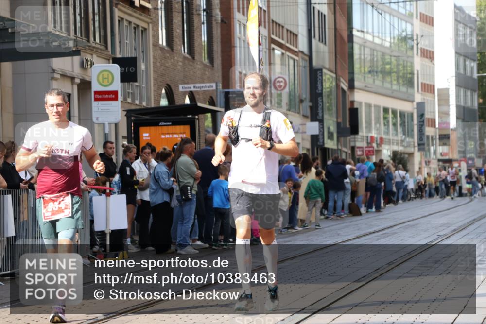 13.09.2026 - 21. swb-Marathon Bremen Strokosch-Dieckow http://msf.ph/oto/10383463 13.09.2026 12:49:06 Ziel 1483, 934, 1428, 1917 meine-sportfotos.de