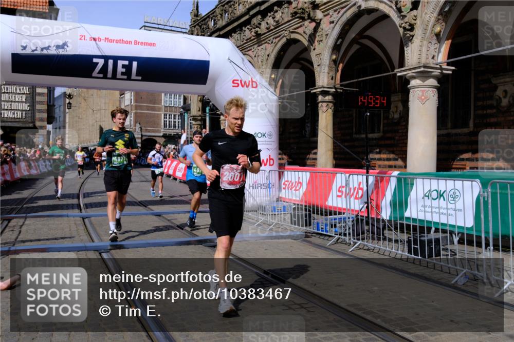 13.09.2026 - 21. swb-Marathon Bremen Tim E. http://msf.ph/oto/10383467 13.09.2026 13:19:56 Ziel 161, 461, 926, 1010, 1232, 1281, 1468, 1535, 1642, 2870, 2906, 3966, 4455, 4479, 4480, 4977, 4978, 7037, 7140, 7268, 7655, 7945, 8153, 8185, 9359, 9984, 13163 meine-sportfotos.de