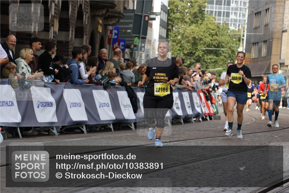 13.09.2026 - 21. swb-Marathon Bremen Strokosch-Dieckow http://msf.ph/oto/10383891 13.09.2026 11:06:02 Ziel 10168, 10238, 10259, 10260, 10305, 10457, 10864, 11024, 11520, 11724, 11791, 11892, 11947, 12156, 12273, 12330, 12362, 12378, 12501, 12523, 12528, 12773, 10375, 11029, 11460, 11674, 11690, 11775, 11786 meine-sportfotos.de