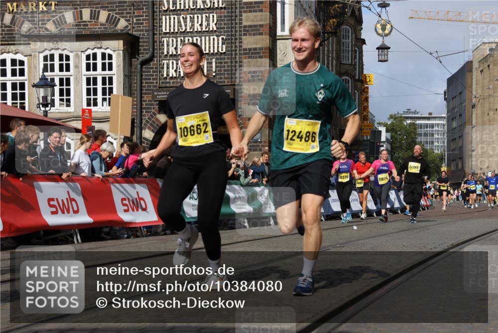 13.09.2026 - 21. swb-Marathon Bremen Strokosch-Dieckow http://msf.ph/oto/10384080 13.09.2026 11:06:15 Ziel 10018, 10168, 10204, 10305, 10382, 10619, 10662, 11024, 11132, 11156, 11164, 11477, 11775, 12186, 12378, 12486, 12523, 12528, 12773, 10376, 10681, 10682, 10852, 10853, 11028, 11340, 11374, 11432, 11729, 11849, 12217, 12479, 12485 meine-sportfotos.de