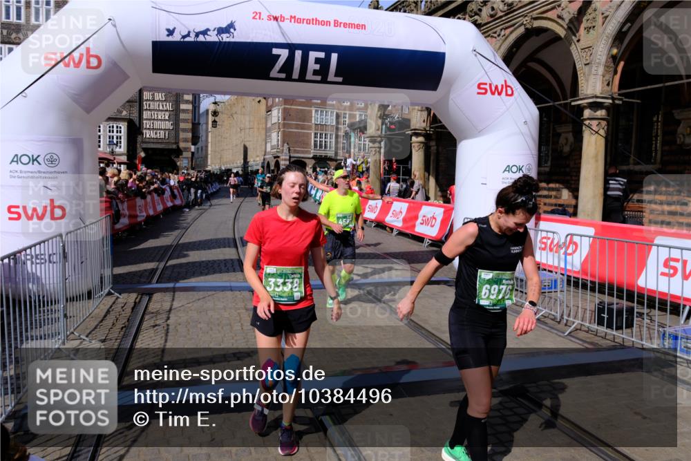 13.09.2026 - 21. swb-Marathon Bremen Tim E. http://msf.ph/oto/10384496 13.09.2026 13:22:15 Ziel 141, 148, 1209, 2051, 3338, 3652, 3774, 3934, 4581, 4735, 5193, 6976, 7098, 8438, 8452, 8924, 8947, 9421, 9599, 9839, 10120 meine-sportfotos.de