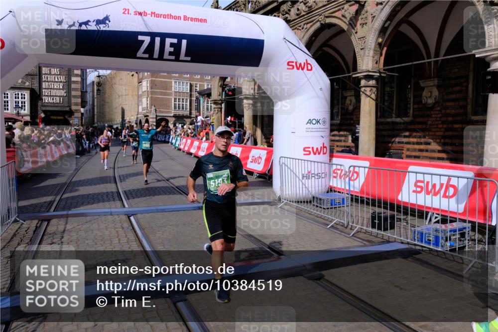 13.09.2026 - 21. swb-Marathon Bremen Tim E. http://msf.ph/oto/10384519 13.09.2026 13:22:20 Ziel 141, 148, 1209, 1645, 2051, 3021, 3338, 3652, 3774, 4581, 5193, 7098, 7625, 7917, 8438, 8452, 8924, 9599, 9839 meine-sportfotos.de