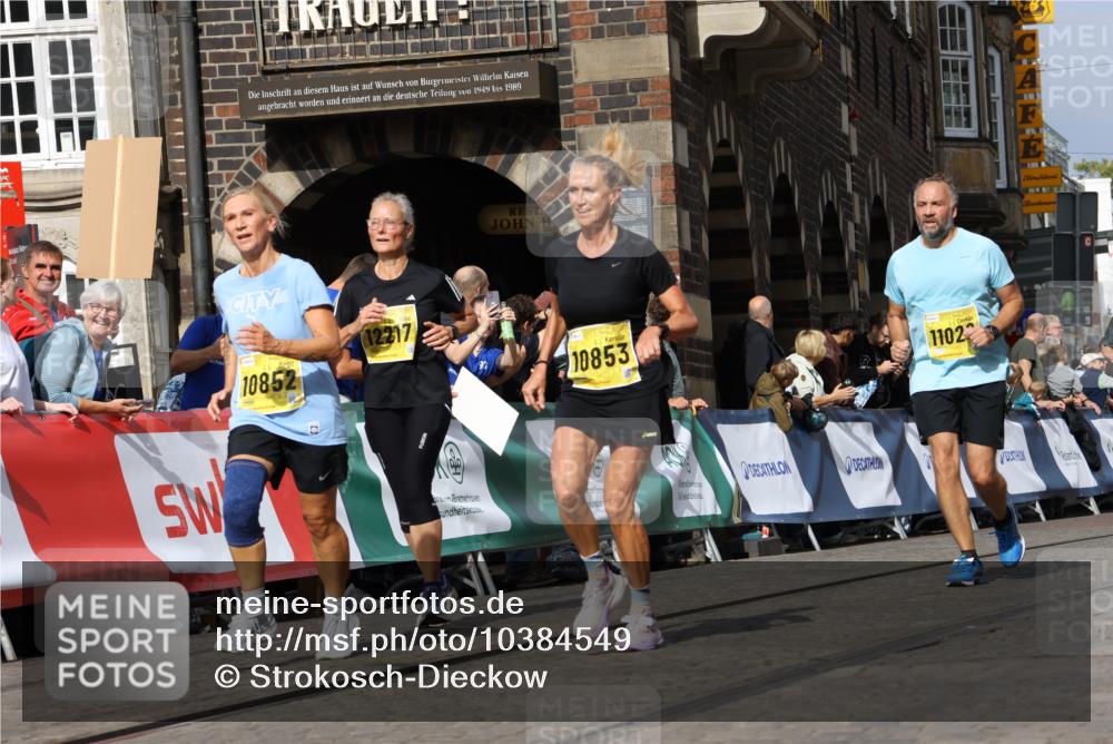 13.09.2026 - 21. swb-Marathon Bremen Strokosch-Dieckow http://msf.ph/oto/10384549 13.09.2026 11:06:34 Ziel 10375, 10376, 10681, 10682, 11029, 11340, 11374, 11432, 11460, 11674, 11690, 11729, 11775, 11786, 11849, 12479, 10323, 10654, 10795, 10849, 10989, 11066, 11370, 12124, 12146, 12219, 12249 meine-sportfotos.de