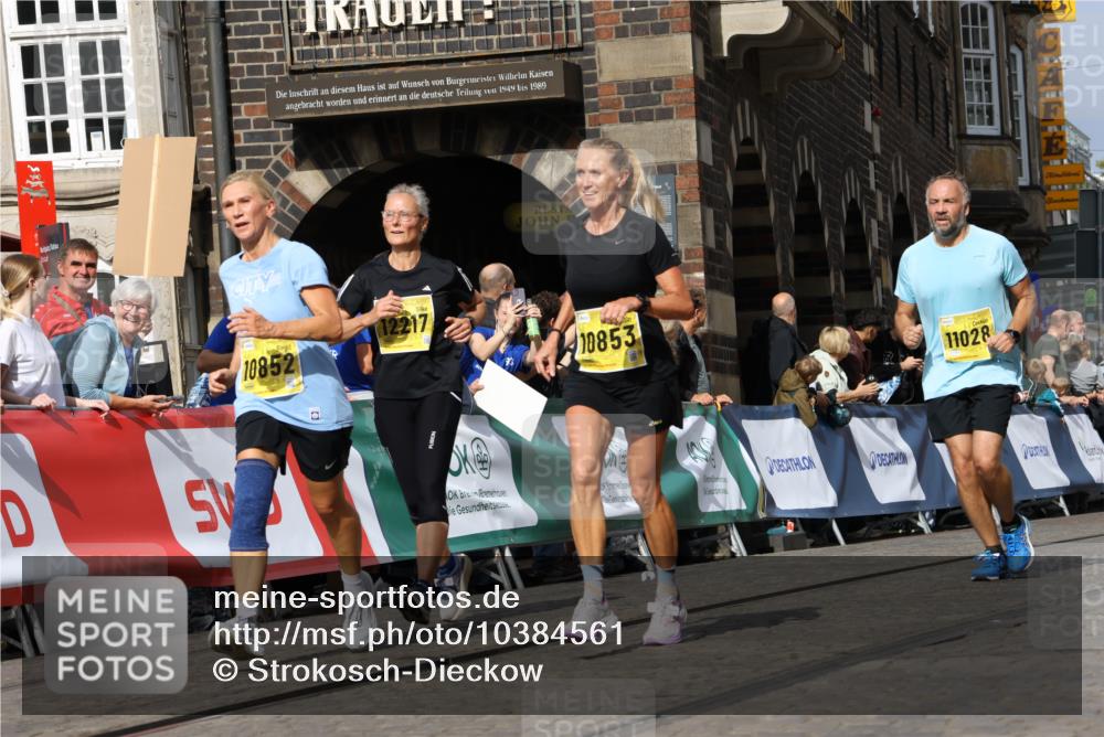 13.09.2026 - 21. swb-Marathon Bremen Strokosch-Dieckow http://msf.ph/oto/10384561 13.09.2026 11:06:34 Ziel 10375, 10376, 10681, 10682, 11029, 11340, 11374, 11432, 11460, 11674, 11690, 11729, 11775, 11786, 11849, 12479, 10323, 10654, 10795, 10849, 10989, 11066, 11370, 12124, 12146, 12219, 12249 meine-sportfotos.de