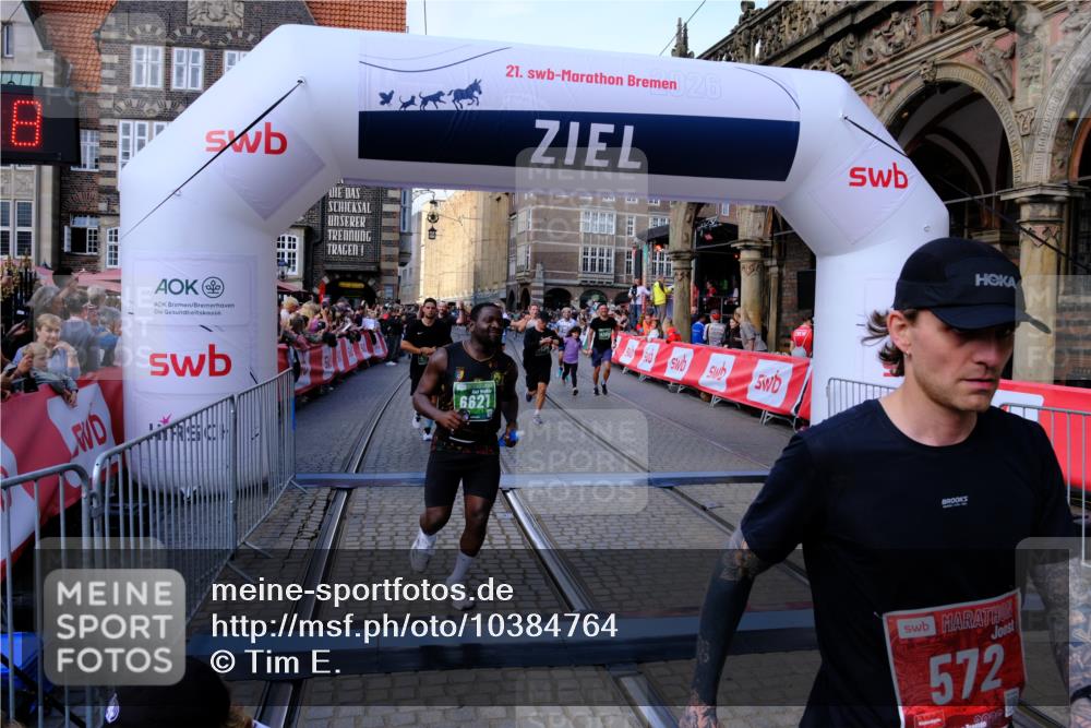 13.09.2026 - 21. swb-Marathon Bremen Tim E. http://msf.ph/oto/10384764 13.09.2026 13:22:37 Ziel 1601, 1645, 1933, 2499, 3021, 3855, 4204, 4211, 6621, 7625, 7917, 8447, 8574, 9668 meine-sportfotos.de
