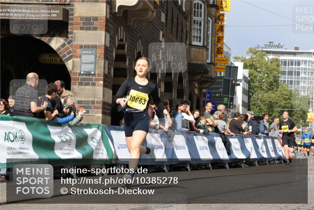 13.09.2026 - 21. swb-Marathon Bremen Strokosch-Dieckow http://msf.ph/oto/10385278 13.09.2026 11:07:02 Ziel 10323, 10378, 10654, 10663, 10795, 10849, 10989, 11021, 11066, 11240, 11370, 12124, 12146, 12219, 12249, 10156, 10360, 11100, 11246, 11393, 11439, 11600, 11684, 11696, 11759, 11822, 11823, 12255 meine-sportfotos.de