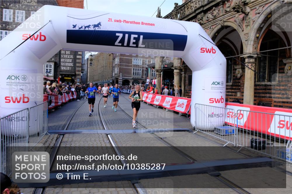 13.09.2026 - 21. swb-Marathon Bremen Tim E. http://msf.ph/oto/10385287 13.09.2026 13:23:14 Ziel 913, 1809, 1935, 1963, 2040, 2367, 2914, 3098, 3145, 3233, 3560, 5114, 6737, 6792, 7909, 8377, 8646, 8671, 8672, 8819, 8820, 9921 meine-sportfotos.de