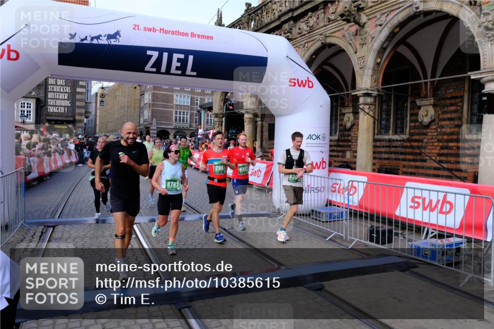 13.09.2026 - 21. swb-Marathon Bremen Tim E. http://msf.ph/oto/10385615 13.09.2026 13:23:31 Ziel 1809, 1900, 1935, 2306, 2367, 2427, 2827, 2899, 2914, 2961, 3233, 3374, 3531, 3729, 3920, 5114, 5820, 5821, 6923, 8045, 8231, 8304, 8732, 8787, 8863, 9436, 9827, 9921, 10127 meine-sportfotos.de