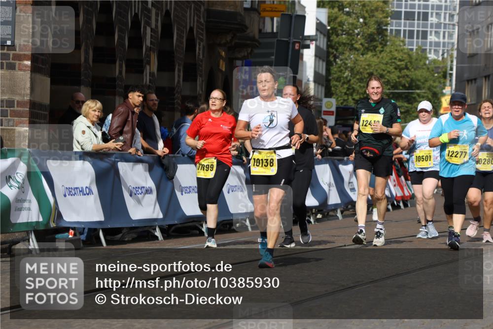 13.09.2026 - 21. swb-Marathon Bremen Strokosch-Dieckow http://msf.ph/oto/10385930 13.09.2026 11:07:37 Ziel 10205, 10360, 10488, 10695, 10748, 11100, 11123, 11246, 11393, 11417, 11439, 11600, 11684, 11696, 11759, 11767, 11822, 11823, 11865, 11917, 12020, 12173, 12210, 12255, 12266, 12536, 10595, 10661, 10674, 10830, 10871, 10935, 10937, 11037, 11515, 11643, 12024, 12097, 12194, 12307, 12509, 12511, 12512 meine-sportfotos.de