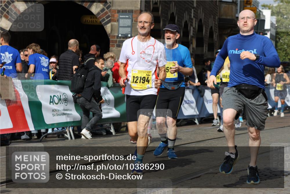 13.09.2026 - 21. swb-Marathon Bremen Strokosch-Dieckow http://msf.ph/oto/10386290 13.09.2026 11:07:50 Ziel 10138, 10205, 10279, 10280, 10363, 10364, 10501, 10505, 10580, 10695, 10748, 10907, 10935, 11123, 11223, 11417, 11643, 11767, 11865, 11899, 11917, 11924, 11934, 12020, 12167, 12168, 12173, 12210, 12277, 12419, 12509, 12536, 10139, 10404, 10493, 10660, 11044, 11378, 11404, 11659, 11831, 11833, 11958, 12024, 12031, 12066, 12160, 12248, 12389 meine-sportfotos.de