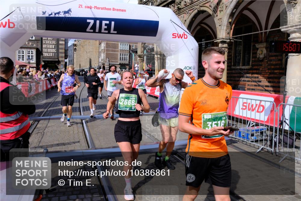 13.09.2026 - 21. swb-Marathon Bremen Tim E. http://msf.ph/oto/10386861 13.09.2026 13:26:29 Ziel 1896, 2434, 2666, 3516, 3983, 4723, 4724, 5558, 5854, 5906, 5934, 6230, 6886, 8361, 8635, 8817, 9266, 9794 meine-sportfotos.de