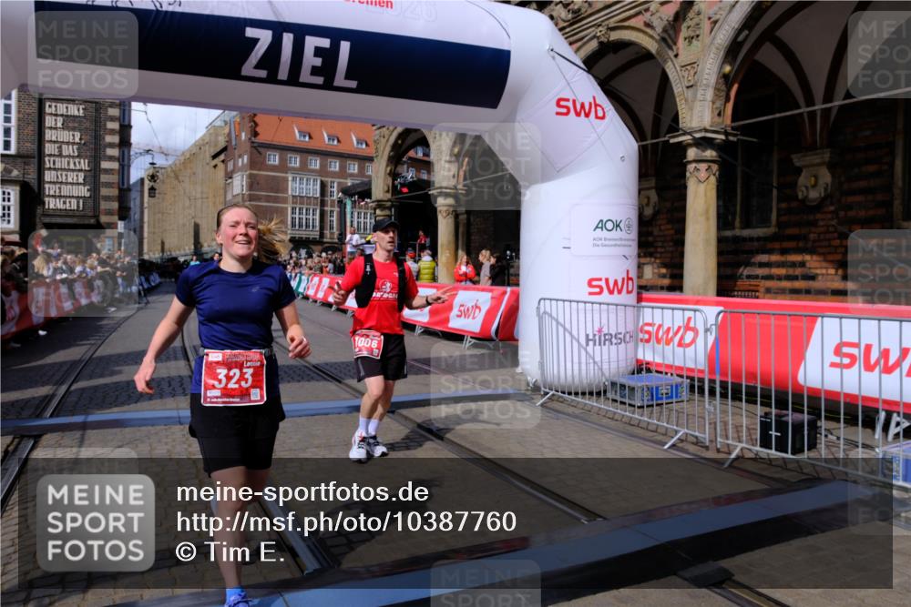 13.09.2026 - 21. swb-Marathon Bremen Tim E. http://msf.ph/oto/10387760 13.09.2026 13:28:22 Ziel 488, 1343, 1456, 3114, 3334, 3480, 4506, 5360, 5462, 6182, 7926, 8188, 8656, 9067, 9145, 9167, 9168, 9543, 9738, 9881, 13069 meine-sportfotos.de