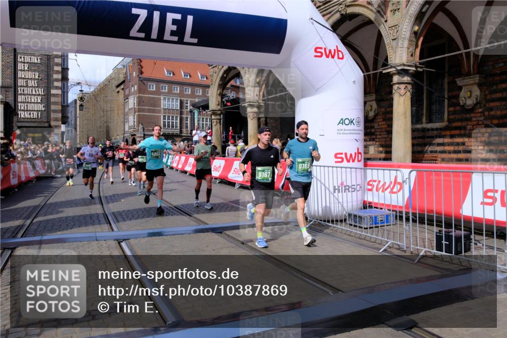 13.09.2026 - 21. swb-Marathon Bremen Tim E. http://msf.ph/oto/10387869 13.09.2026 13:28:31 Ziel 178, 210, 1380, 1460, 2047, 2977, 3114, 3294, 3334, 3597, 4506, 5250, 5360, 5889, 6182, 7926, 8429, 8656, 9167, 9168, 9543, 9549, 9738, 9881 meine-sportfotos.de