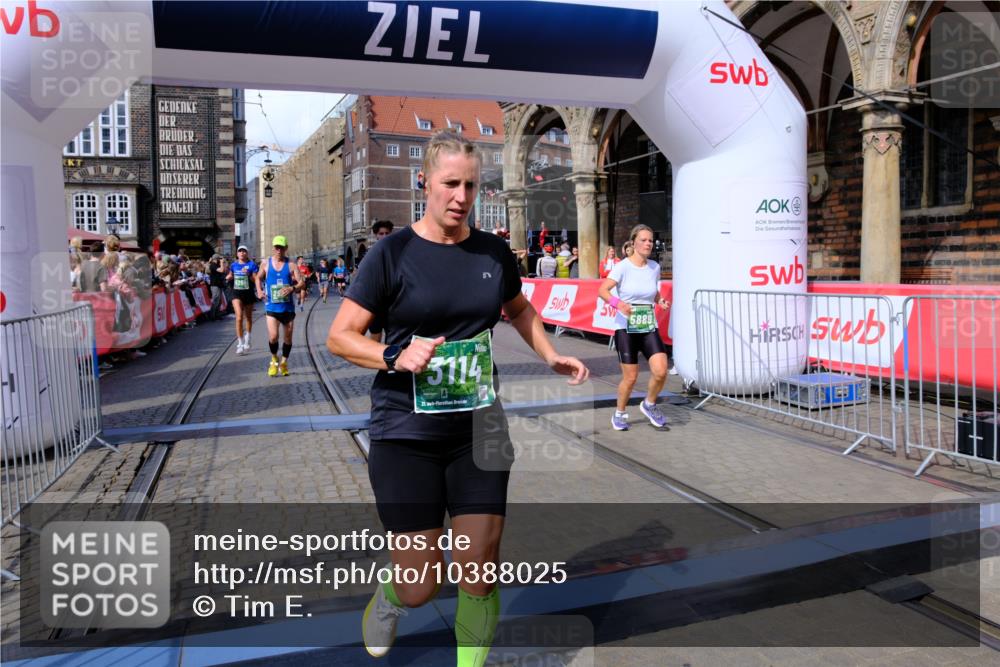 13.09.2026 - 21. swb-Marathon Bremen Tim E. http://msf.ph/oto/10388025 13.09.2026 13:28:37 Ziel 178, 210, 1380, 1460, 2047, 2977, 3114, 3294, 3334, 3597, 4250, 4506, 5250, 5360, 5683, 5889, 6182, 8429, 8570, 9064, 9167, 9168, 9543, 9549, 9738, 9881 meine-sportfotos.de