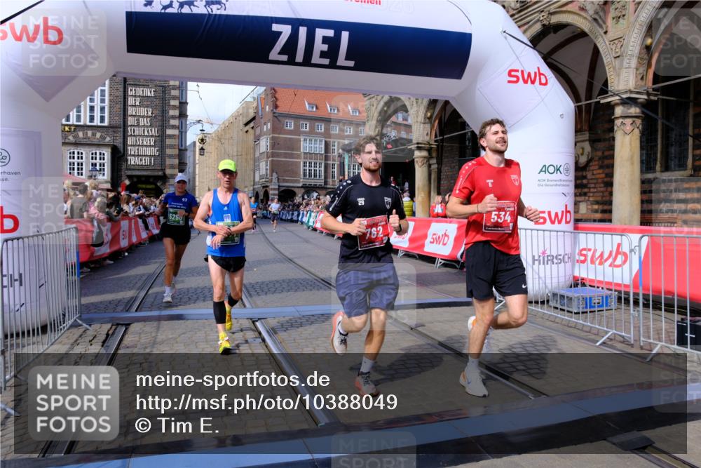 13.09.2026 - 21. swb-Marathon Bremen Tim E. http://msf.ph/oto/10388049 13.09.2026 13:28:39 Ziel 178, 210, 1239, 1380, 1460, 2047, 2977, 3114, 3294, 3334, 3597, 4250, 4506, 5250, 5360, 5683, 5889, 6182, 8429, 8483, 8570, 9064, 9543, 9549, 9738 meine-sportfotos.de