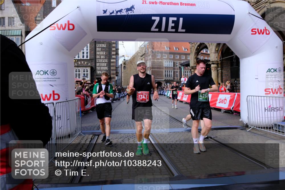 13.09.2026 - 21. swb-Marathon Bremen Tim E. http://msf.ph/oto/10388243 13.09.2026 13:28:50 Ziel 178, 210, 613, 1239, 1380, 1914, 2047, 2764, 3028, 3294, 3597, 4102, 4250, 4564, 5683, 6914, 6957, 8429, 8483, 8570, 8938, 9064, 9176, 9549, 13012 meine-sportfotos.de
