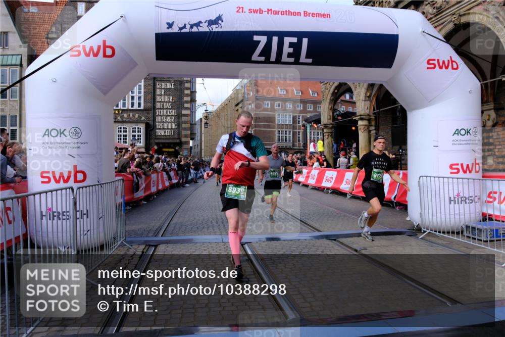 13.09.2026 - 21. swb-Marathon Bremen Tim E. http://msf.ph/oto/10388298 13.09.2026 13:29:00 Ziel 613, 1914, 2276, 2764, 2891, 3028, 3348, 3444, 4102, 4564, 5267, 5531, 5691, 6914, 6957, 7134, 7263, 7527, 8938, 9176, 9562, 13012, 13174 meine-sportfotos.de