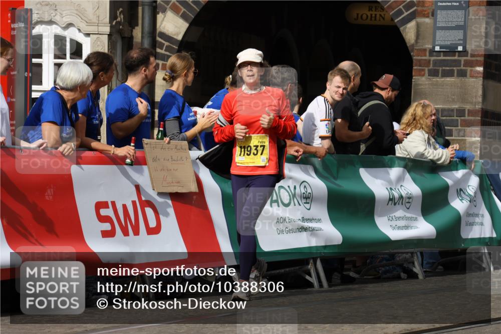 13.09.2026 - 21. swb-Marathon Bremen Strokosch-Dieckow http://msf.ph/oto/10388306 13.09.2026 11:09:41 Ziel 10314, 10556, 10664, 10686, 10694, 10769, 10823, 10981, 10983, 11225, 11764, 11882, 11883, 11914, 11915, 11987, 11995, 12155, 12322, 12474, 12491, 12532, 13607, 10435, 10645, 10737, 11383, 11437, 11441, 12449 meine-sportfotos.de