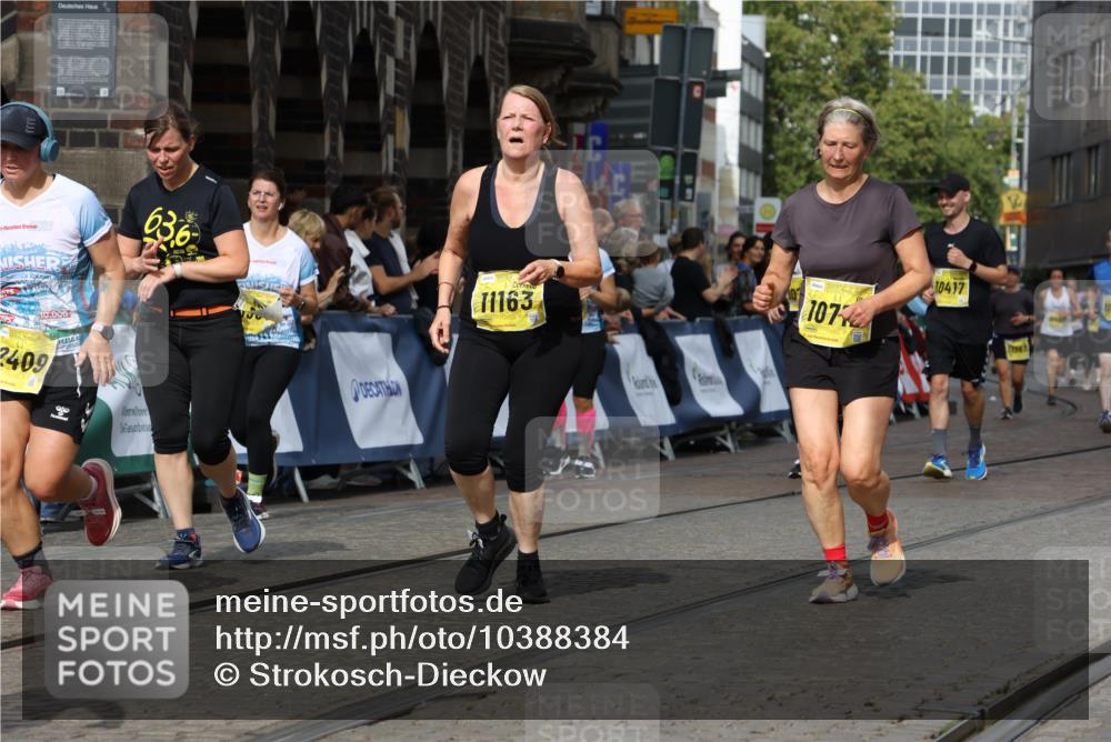13.09.2026 - 21. swb-Marathon Bremen Strokosch-Dieckow http://msf.ph/oto/10388384 13.09.2026 11:09:44 Ziel 10314, 10556, 10664, 10686, 10694, 10769, 10823, 10981, 10983, 11225, 11764, 11882, 11883, 11914, 11915, 11995, 12322, 12474, 12491, 12532, 13607, 10435, 10645, 10737, 11119, 11383, 11437, 11441, 12449 meine-sportfotos.de