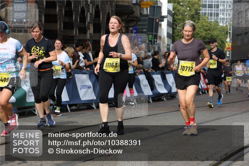 13.09.2026 - 21. swb-Marathon Bremen Strokosch-Dieckow http://msf.ph/oto/10388391 13.09.2026 11:09:44 Ziel 10314, 10556, 10664, 10686, 10694, 10769, 10823, 10981, 10983, 11225, 11764, 11882, 11883, 11914, 11915, 11995, 12322, 12474, 12491, 12532, 13607, 10435, 10645, 10737, 11119, 11383, 11437, 11441, 12449 meine-sportfotos.de