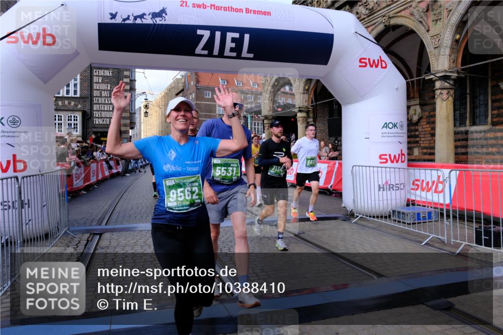 13.09.2026 - 21. swb-Marathon Bremen Tim E. http://msf.ph/oto/10388410 13.09.2026 13:29:14 Ziel 430, 565, 687, 722, 725, 936, 1014, 1274, 1688, 2223, 2276, 2378, 2851, 2891, 3419, 3444, 3665, 3938, 4590, 5225, 5267, 5531, 5691, 5865, 6099, 6817, 6937, 6955, 7134, 7527, 8984, 8985, 9562, 13174 meine-sportfotos.de