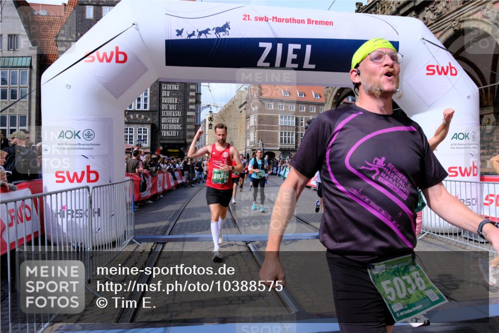 13.09.2026 - 21. swb-Marathon Bremen Tim E. http://msf.ph/oto/10388575 13.09.2026 13:29:38 Ziel 132, 303, 596, 651, 1083, 1365, 1387, 1545, 1823, 2023, 2301, 2867, 2957, 3258, 3721, 3796, 3846, 3912, 4541, 5036, 5599, 6030, 6103, 6499, 6690, 7013, 7149, 7361, 7631, 7649, 7860, 8007, 8009, 8066, 8099, 8277, 8338, 8675, 8831, 9249, 9661, 9889, 10128 meine-sportfotos.de