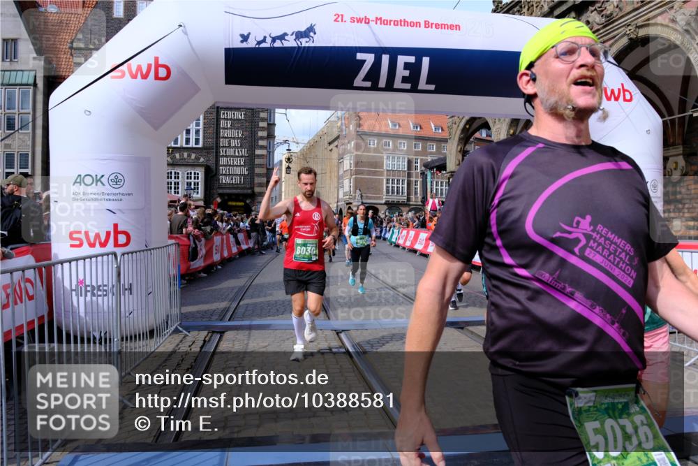 13.09.2026 - 21. swb-Marathon Bremen Tim E. http://msf.ph/oto/10388581 13.09.2026 13:29:38 Ziel 132, 303, 596, 651, 1083, 1365, 1387, 1545, 1823, 2023, 2301, 2867, 2957, 3258, 3721, 3796, 3846, 3912, 4541, 5036, 5599, 6030, 6103, 6499, 6690, 7013, 7149, 7361, 7631, 7649, 7860, 8007, 8009, 8066, 8099, 8277, 8338, 8675, 8831, 9249, 9661, 9889, 10128 meine-sportfotos.de