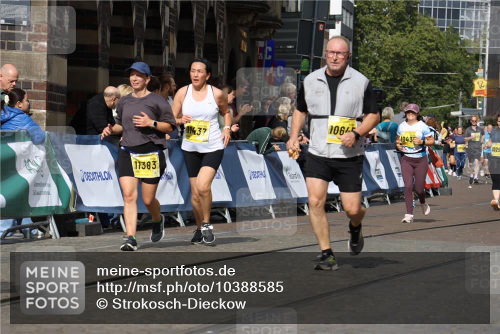 13.09.2026 - 21. swb-Marathon Bremen Strokosch-Dieckow http://msf.ph/oto/10388585 13.09.2026 11:09:57 Ziel 10234, 10386, 10417, 10424, 10696, 10712, 10785, 10990, 10991, 11192, 11937, 12409, 12474, 12532, 10299, 10751, 11119, 11732, 11933, 12117, 12207 meine-sportfotos.de