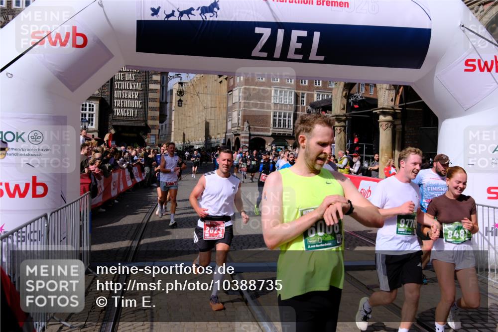 13.09.2026 - 21. swb-Marathon Bremen Tim E. http://msf.ph/oto/10388735 13.09.2026 13:30:03 Ziel 109, 124, 454, 716, 1073, 1173, 1581, 1861, 2289, 3320, 3618, 3667, 3908, 4115, 4524, 4575, 4576, 6006, 6127, 6384, 6725, 6930, 7079, 7093, 7384, 7884, 8267, 8481, 8594, 8612, 8771, 8899, 9049, 9534, 9747, 9770, 10013, 13031 meine-sportfotos.de