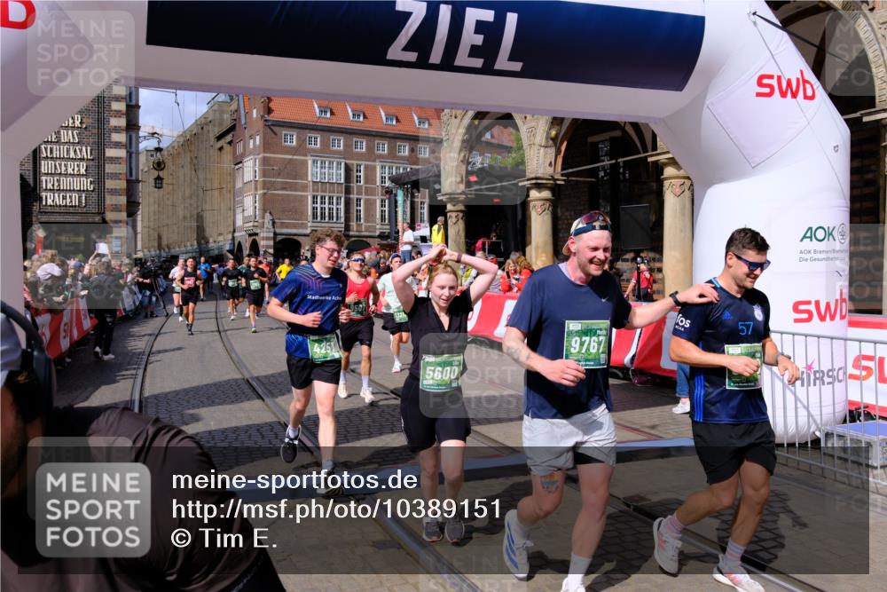 13.09.2026 - 21. swb-Marathon Bremen Tim E. http://msf.ph/oto/10389151 13.09.2026 13:31:14 Ziel 244, 1189, 1479, 1533, 1841, 1941, 2802, 2902, 3360, 3800, 4251, 5600, 5681, 5802, 5822, 5900, 6307, 6419, 7198, 7359, 7637, 7760, 7798, 7882, 8382, 8543, 8616, 9290, 9507, 9653, 9767, 9937, 9958, 9962, 9976, 13152, 13215 meine-sportfotos.de