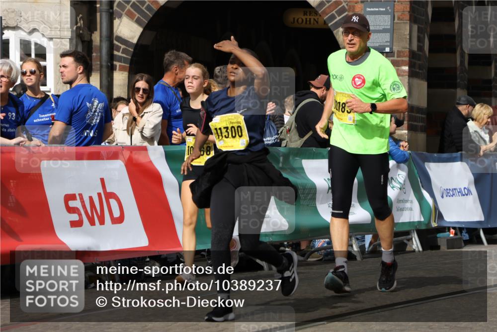 13.09.2026 - 21. swb-Marathon Bremen Strokosch-Dieckow http://msf.ph/oto/10389237 13.09.2026 11:10:41 Ziel 10002, 10169, 10361, 10362, 10706, 10719, 10791, 10890, 10963, 11080, 11382, 11725, 11732, 11933, 11957, 11982, 12117, 12227, 12293, 12454, 12550, 10148, 10163, 10461, 10462, 10547, 10792, 10911, 11043, 11047, 11327, 11335, 11465, 11513, 11756, 11846 meine-sportfotos.de