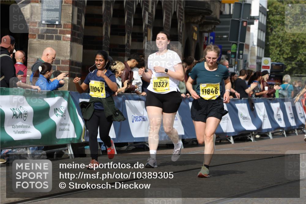 13.09.2026 - 21. swb-Marathon Bremen Strokosch-Dieckow http://msf.ph/oto/10389305 13.09.2026 11:10:50 Ziel 10002, 10169, 10247, 10361, 10362, 10422, 10706, 10719, 10768, 10791, 10890, 11080, 11283, 11298, 11300, 11309, 11382, 11583, 11736, 11957, 11982, 12183, 12227, 12454, 12550, 10148, 10163, 10527, 10547, 10644, 10653, 10792, 10841, 11043, 11237, 11483, 11691, 11756, 11993, 12401, 12507 meine-sportfotos.de