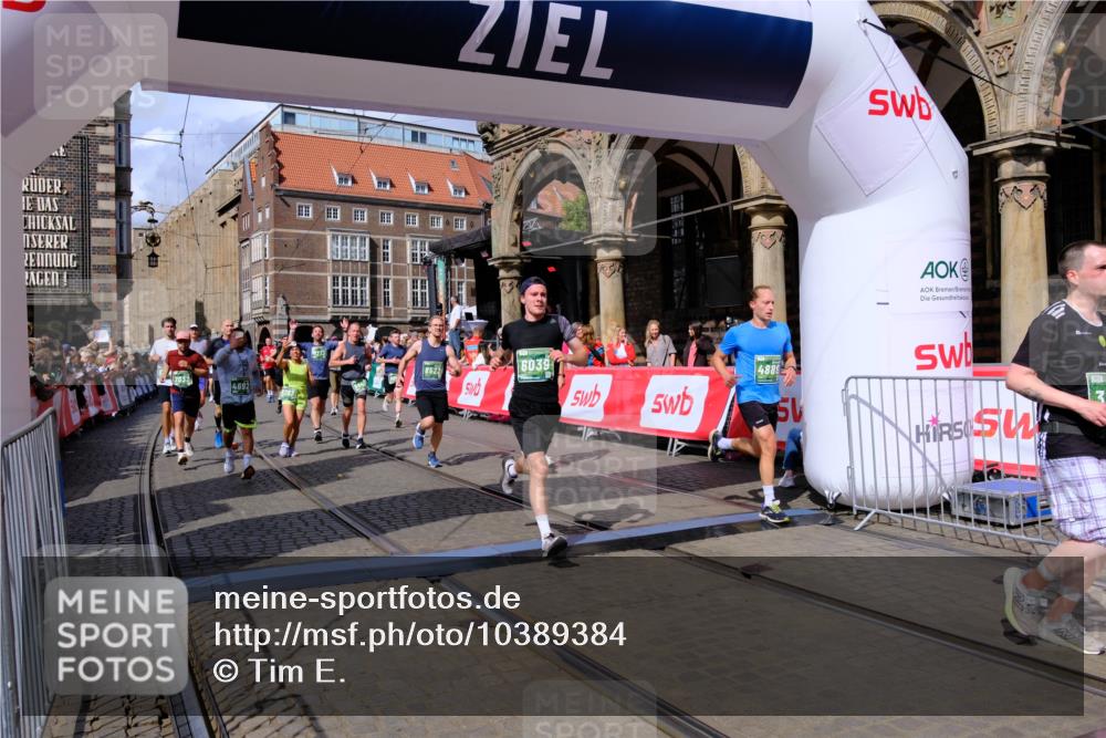 13.09.2026 - 21. swb-Marathon Bremen Tim E. http://msf.ph/oto/10389384 13.09.2026 13:31:54 Ziel 310, 922, 1600, 2707, 3115, 3152, 3239, 3244, 3579, 3858, 3859, 4164, 4258, 4273, 4692, 4889, 5426, 5504, 5899, 6039, 6062, 6100, 6147, 6193, 6213, 6581, 6602, 6971, 7032, 7260, 7608, 7941, 7964, 8042, 8078, 8166, 8205, 8206, 8239, 8364, 8495, 8522, 9033, 9155, 9293, 9568, 9903, 9914, 13151 meine-sportfotos.de