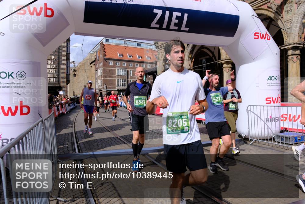 13.09.2026 - 21. swb-Marathon Bremen Tim E. http://msf.ph/oto/10389445 13.09.2026 13:31:58 Ziel 310, 1600, 3115, 3239, 3244, 3278, 3858, 3859, 3989, 4164, 4258, 4273, 4692, 4889, 4998, 5158, 5363, 5426, 5899, 6039, 6062, 6100, 6193, 6213, 6354, 6581, 6602, 6971, 7032, 7260, 7608, 7790, 7941, 7964, 8042, 8078, 8166, 8205, 8206, 8364, 8495, 8522, 9033, 9155, 9188, 9293, 9568, 9903, 9914, 13151, 13231 meine-sportfotos.de